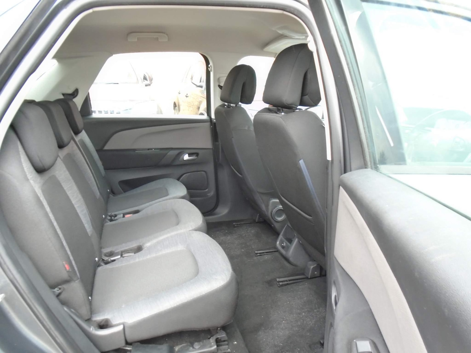 Used Citroen C4 Picasso 2015 for sale - 76914470: Photo 15