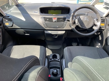 Used Citroen Grand C4 Picasso 2013 for sale - 78599147: Photo
