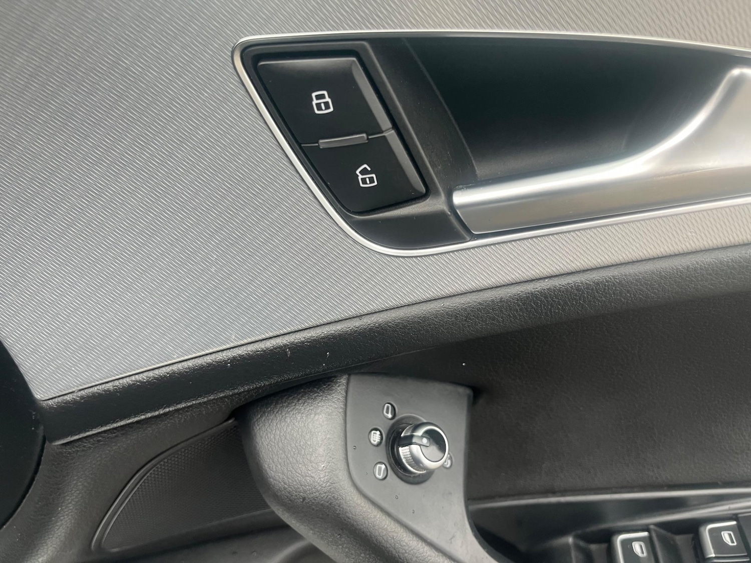 Used Audi A6 Saloon 2017 for sale - 76376803: Photo 16