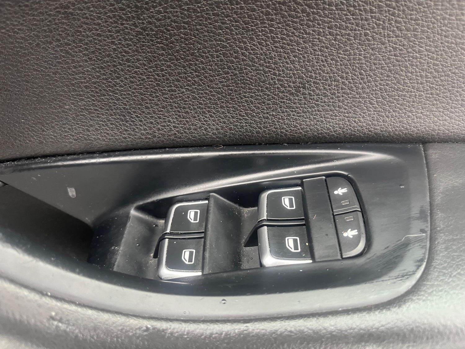 Used Audi A6 Saloon 2017 for sale - 76376803: Photo 17