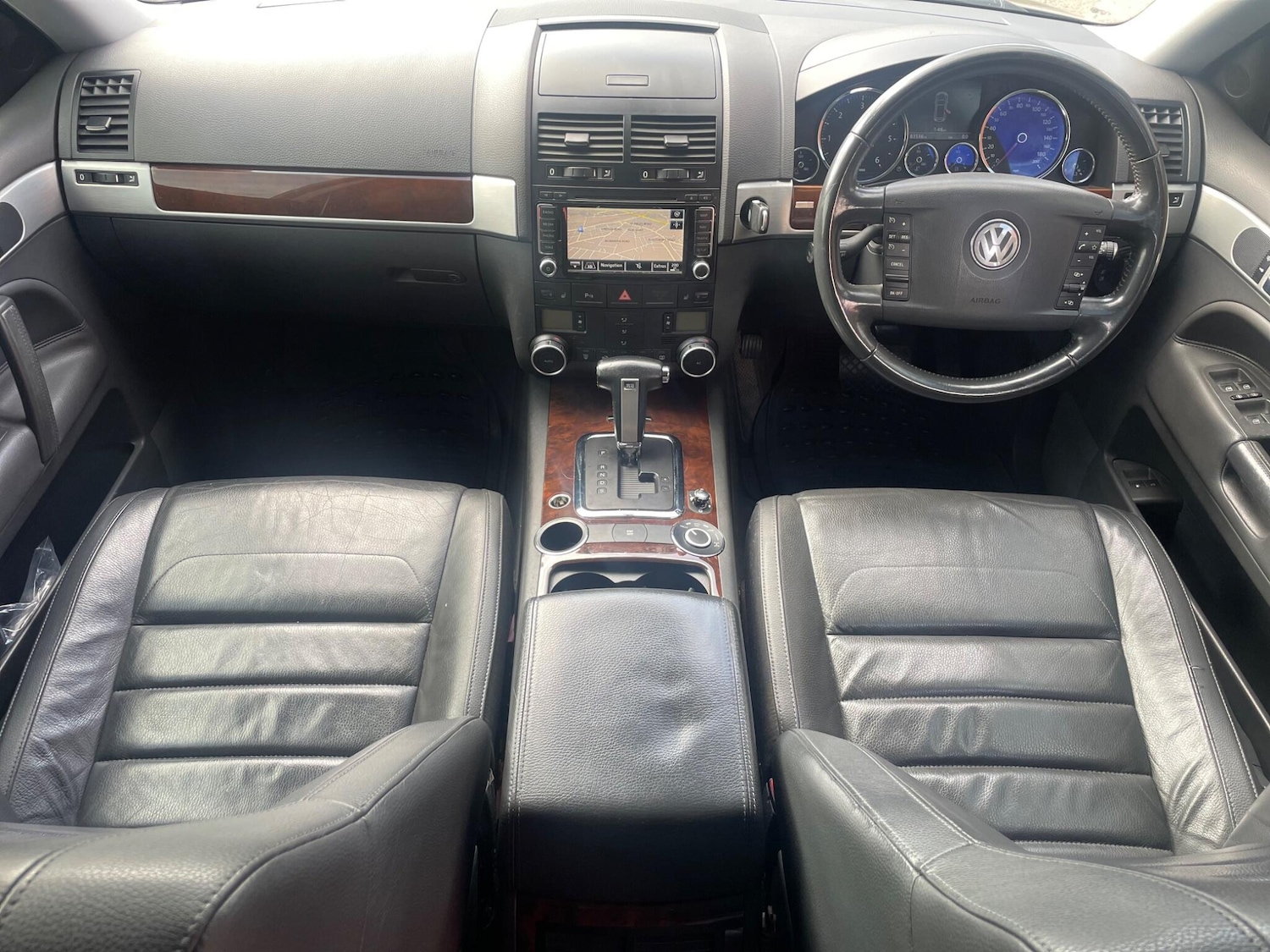 Used Volkswagen Touareg 2007 for sale - 78134841: Photo 3