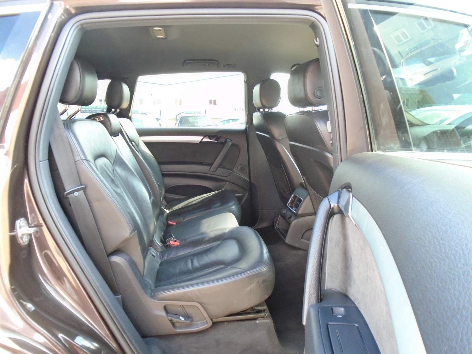 Used Audi Q7 2010 for sale - 77974084: Photo 17