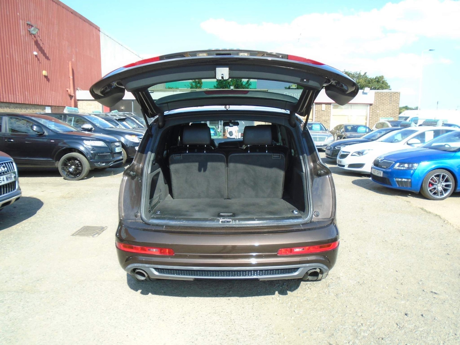 Used Audi Q7 2010 for sale - 77974084: Photo 8