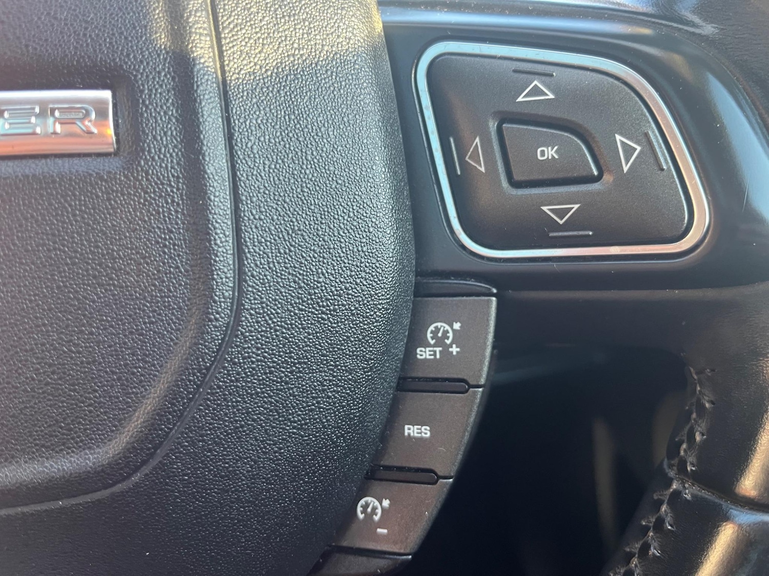 Used Land Rover Range Rover Evoque 2012 for sale - 76914478: Photo 14