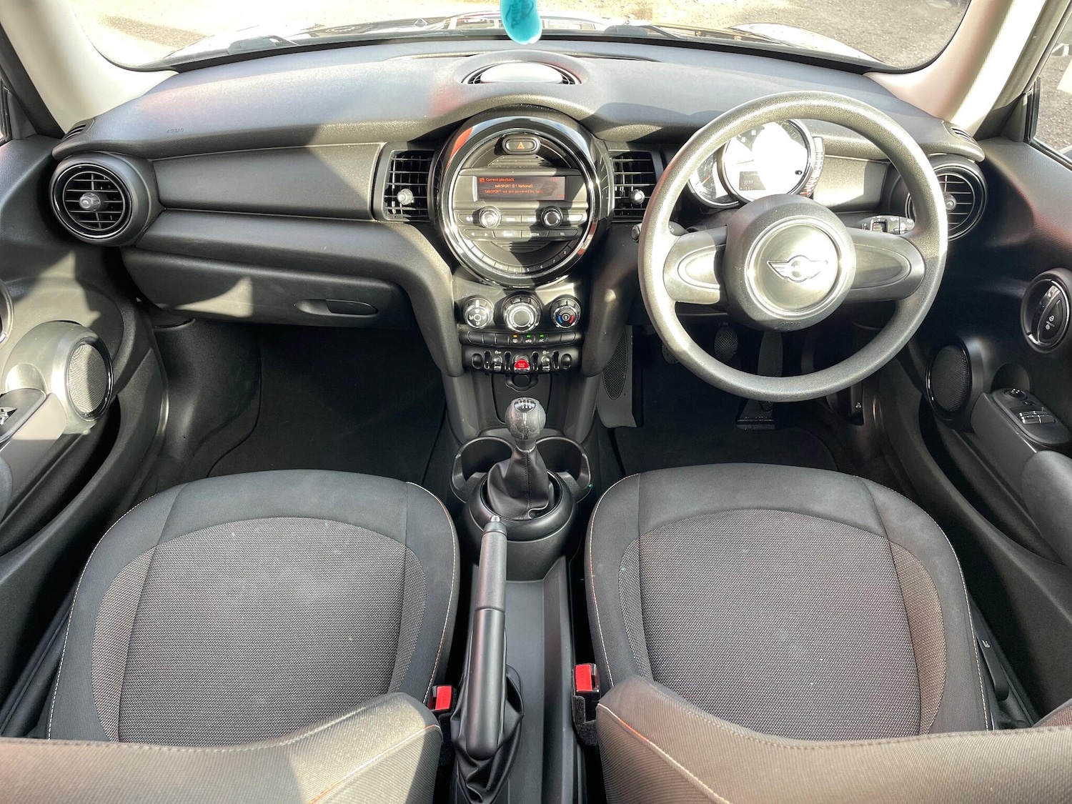 Used MINI Hatch 2016 for sale - 76914526: Photo 3