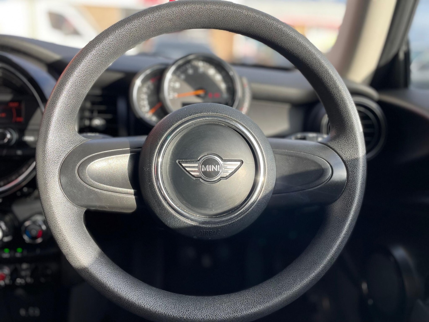 Used MINI Hatch 2016 for sale - 76914526: Photo 8