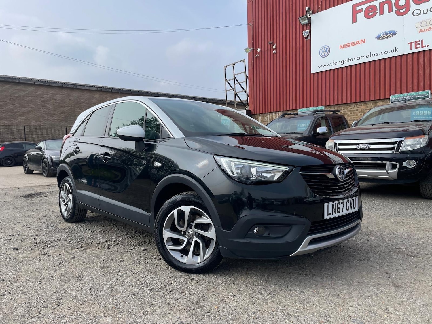 Used Vauxhall Crossland X 2017 for sale - 76914490: Photo 1