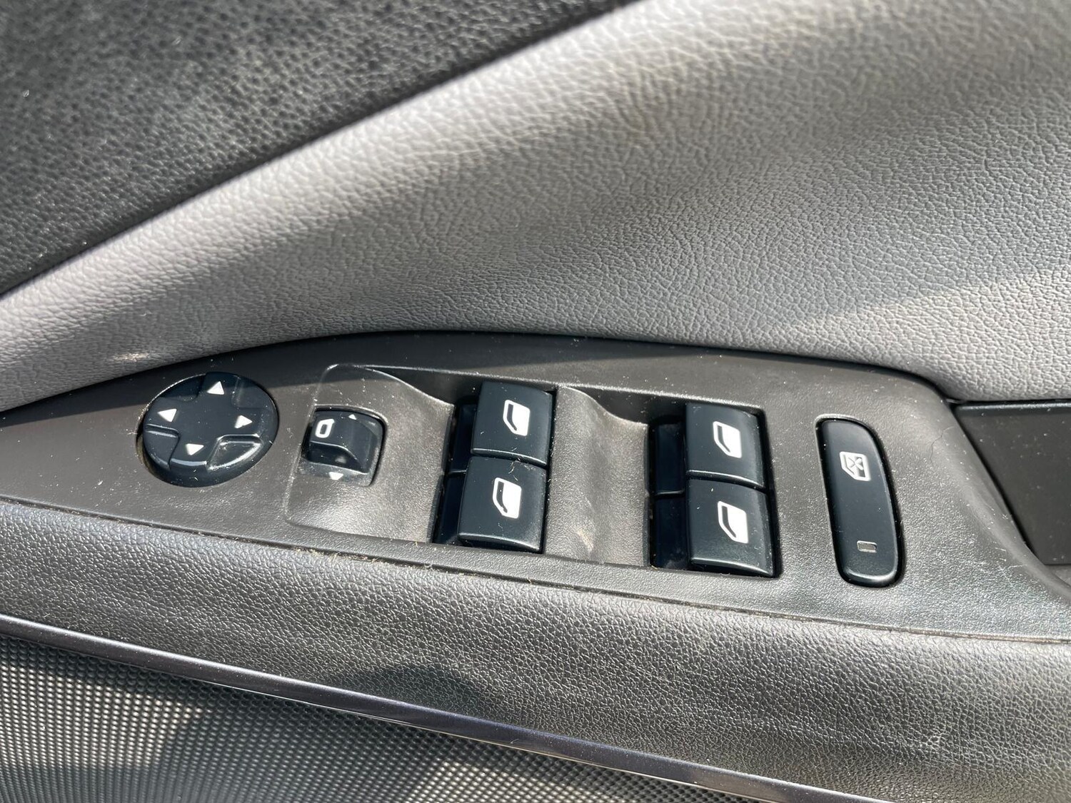 Used Vauxhall Crossland X 2017 for sale - 76914490: Photo 13