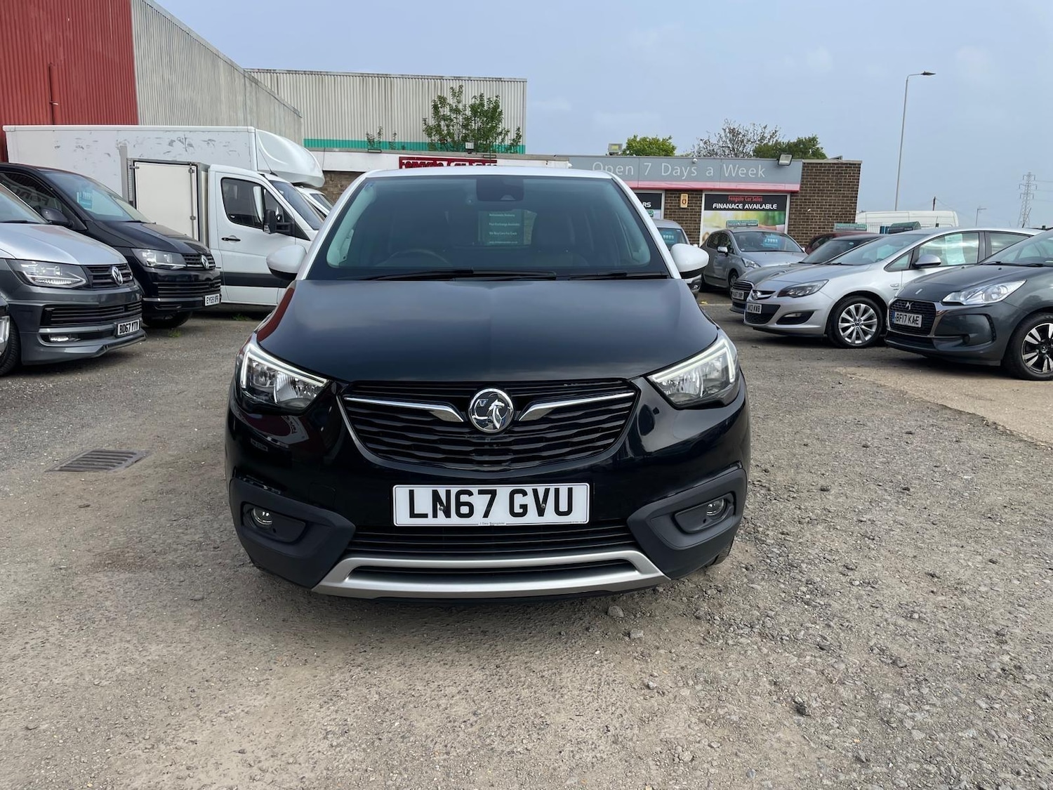 Used Vauxhall Crossland X 2017 for sale - 76914490: Photo 3