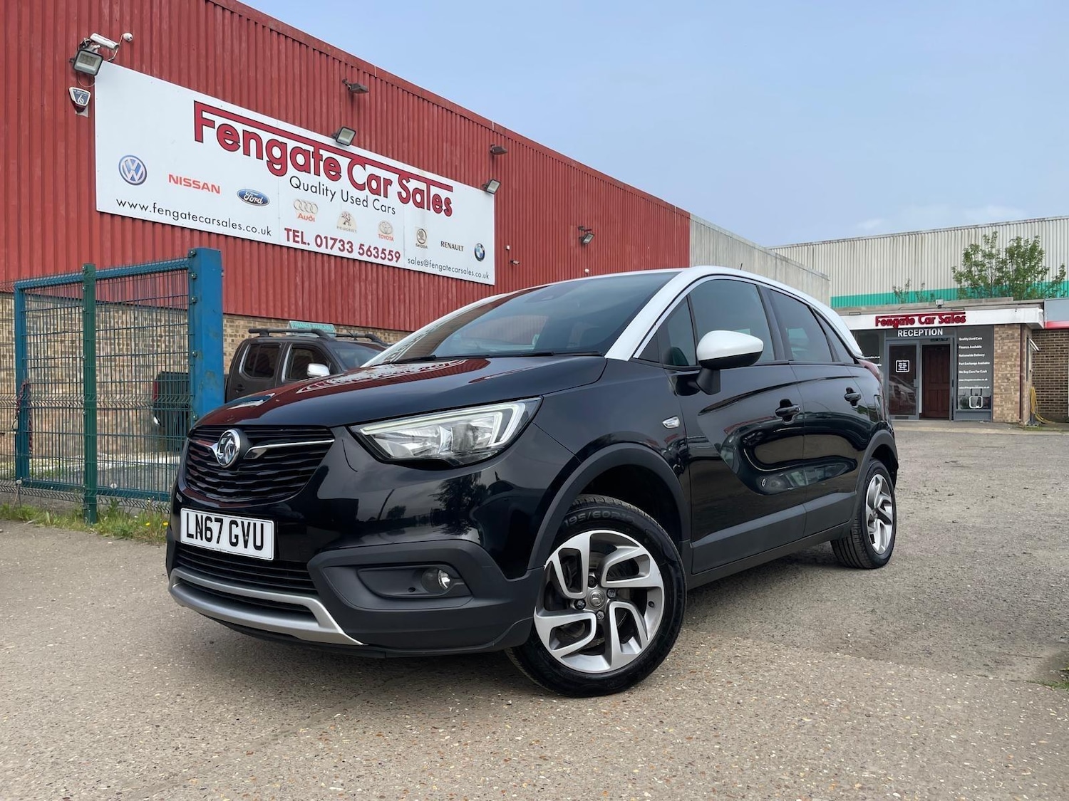 Used Vauxhall Crossland X 2017 for sale - 76914490: Photo 4