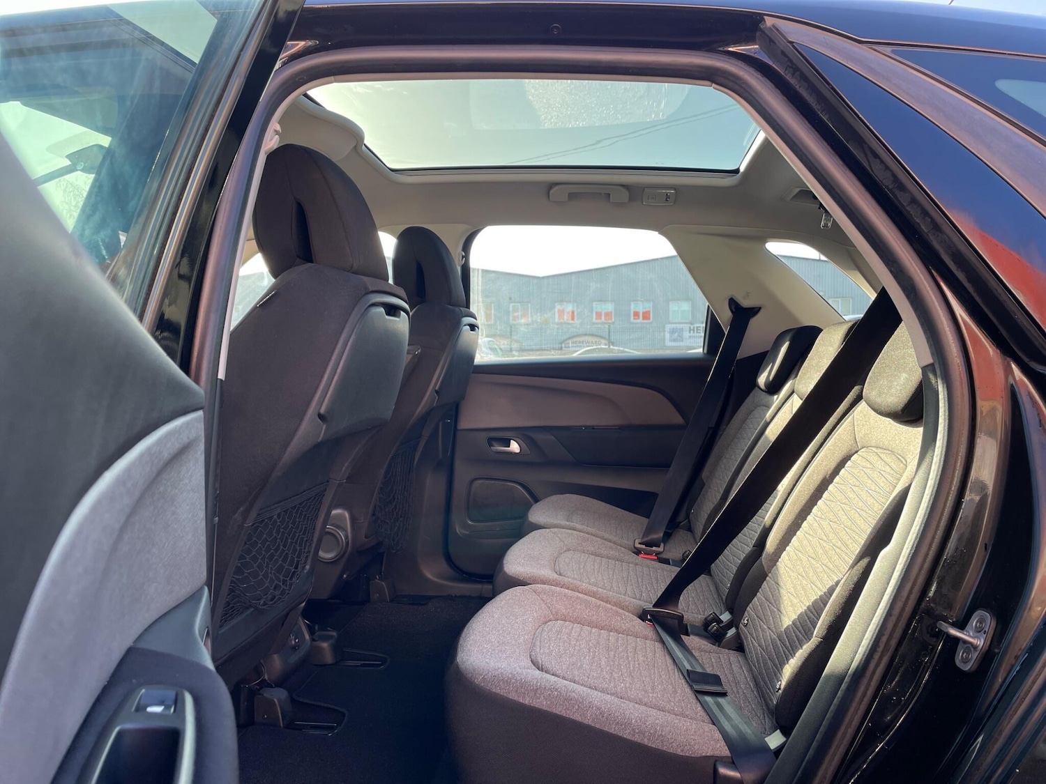 Used Citroen C4 Picasso 2016 for sale - 77310911: Photo 19