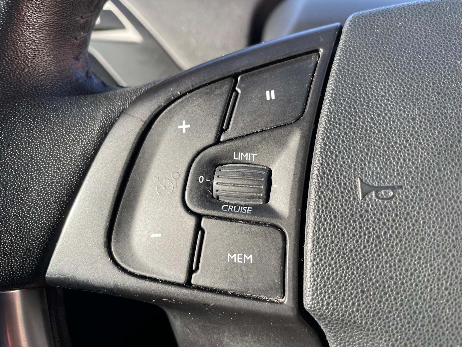 Used Citroen C4 Picasso 2016 for sale - 77310911: Photo 8