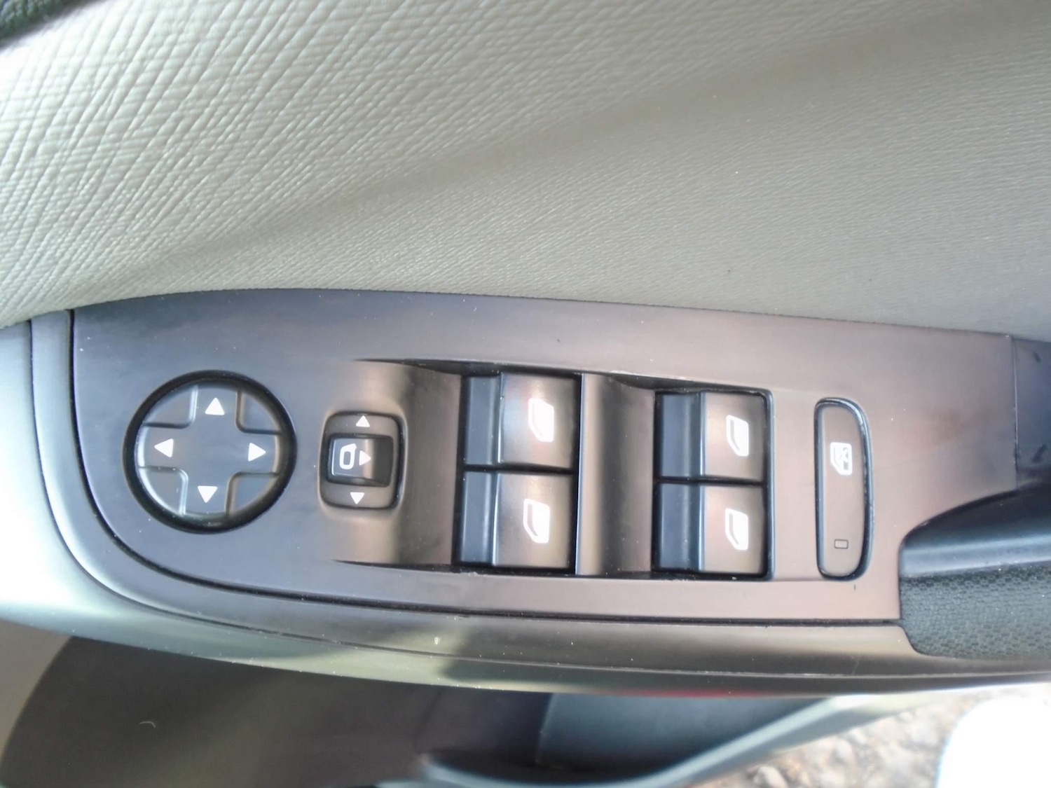 Used Citroen C4 Picasso 2015 for sale - 76914479: Photo 11