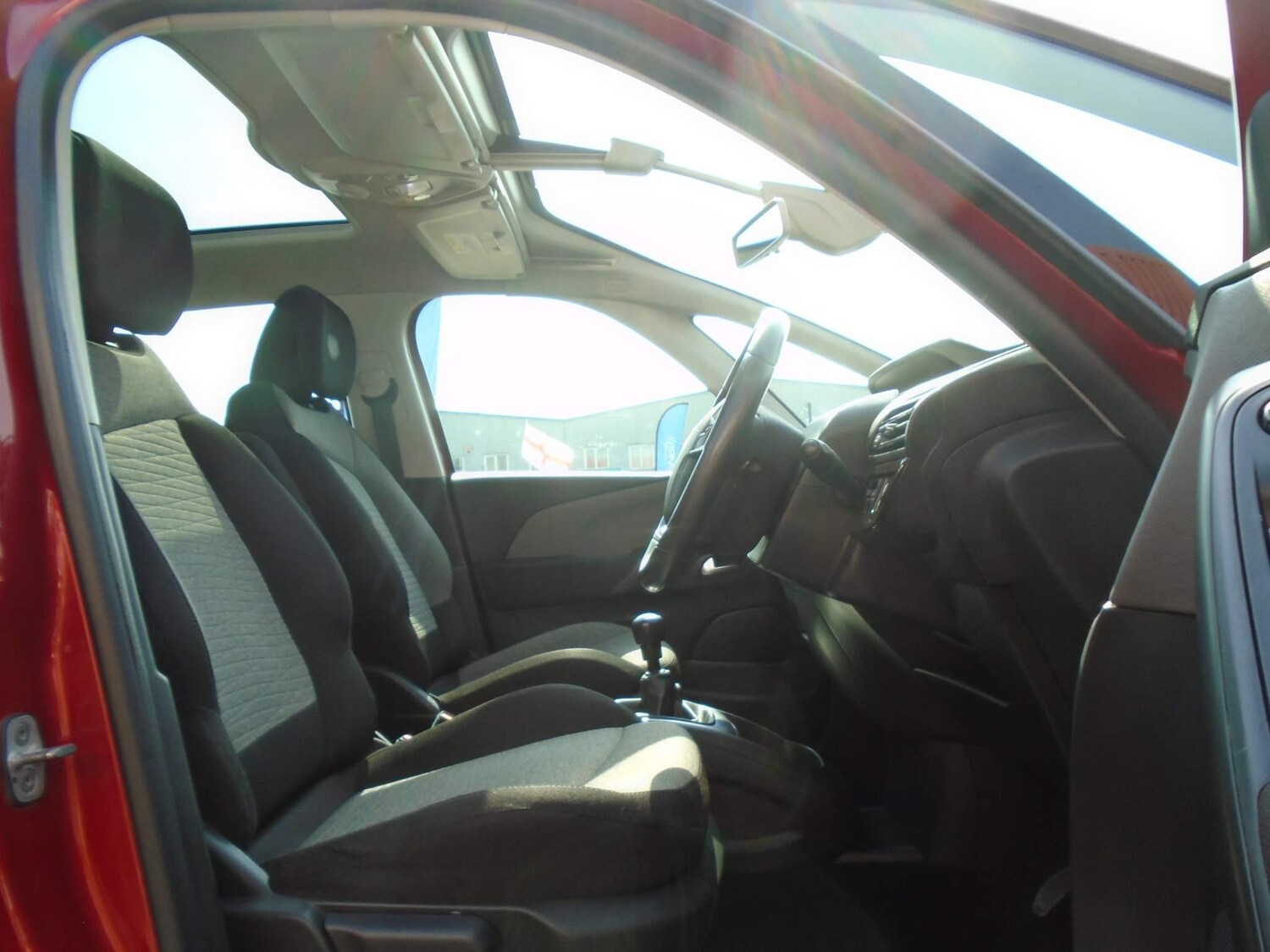 Used Citroen C4 Picasso 2015 for sale - 76914479: Photo 26