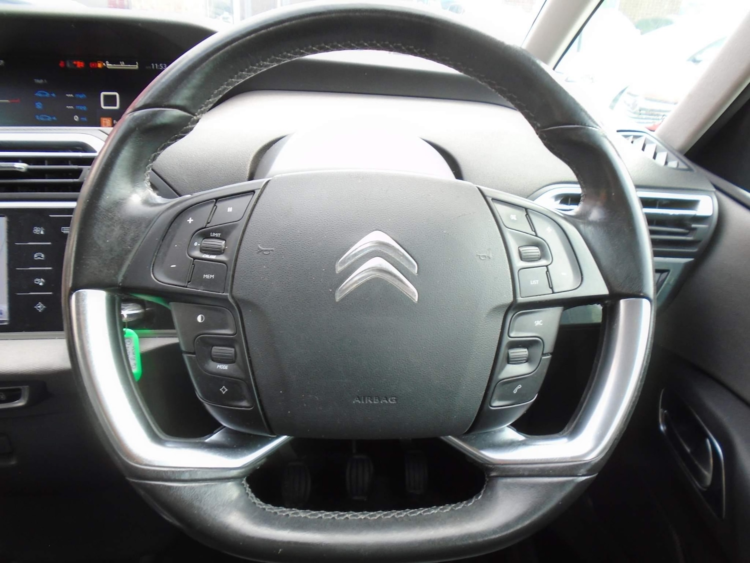 Used Citroen C4 Grand Picasso 2014 for sale - 76914473: Photo 10