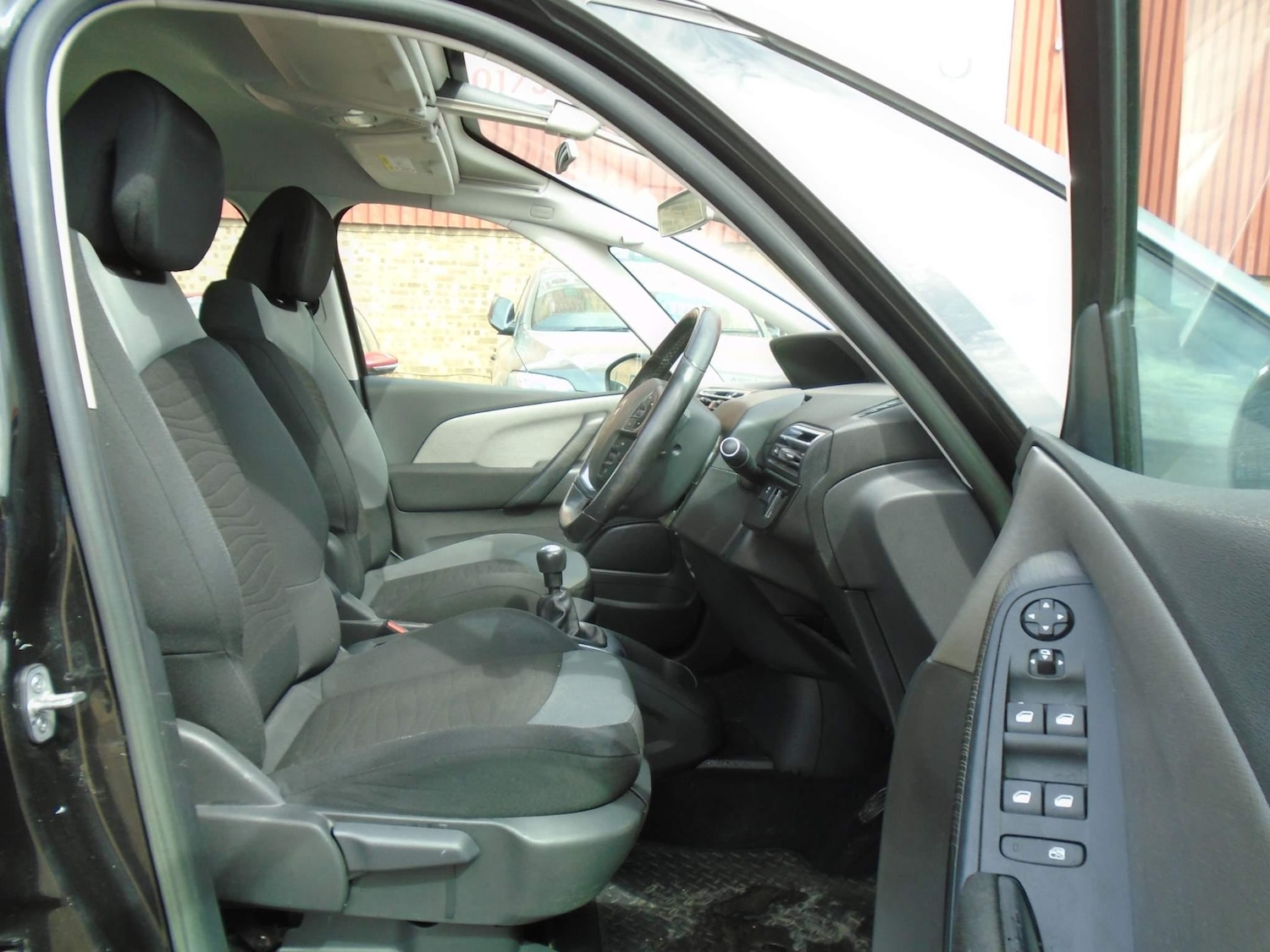 Used Citroen C4 Grand Picasso 2014 for sale - 76914473: Photo 15