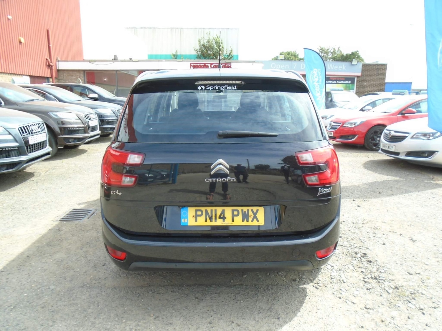 Used Citroen C4 Grand Picasso 2014 for sale - 76914473: Photo 8