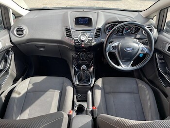Used Ford Fiesta 2017 for sale - 76010674: Photo