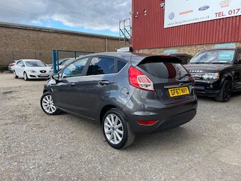 Used Ford Fiesta 2017 for sale - 76010674: Photo