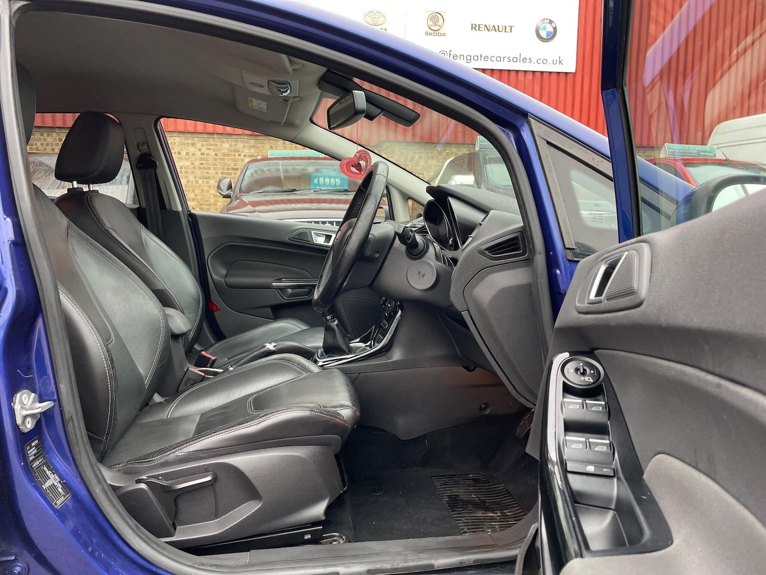 Used Ford Fiesta 2015 for sale - 76914541: Photo 18