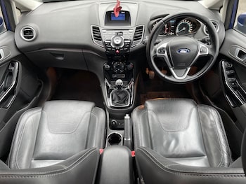 Used Ford Fiesta 2015 for sale - 76914541: Photo