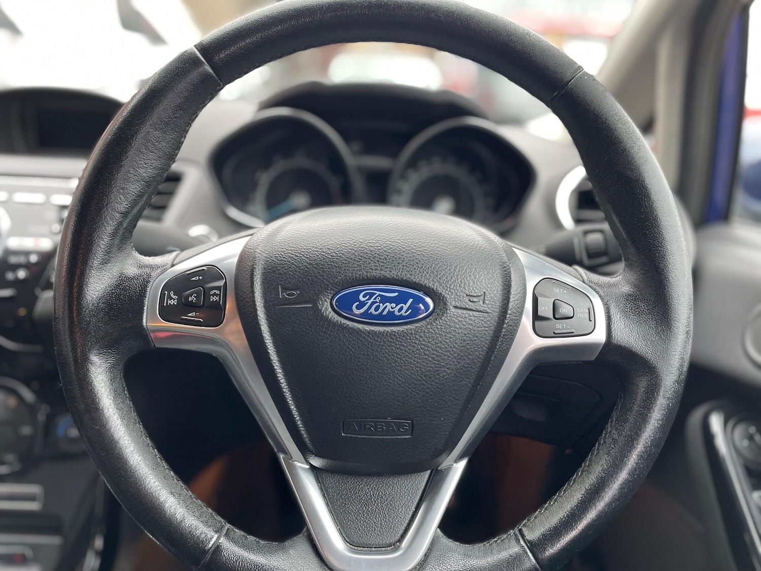 Used Ford Fiesta 2015 for sale - 76914541: Photo 8