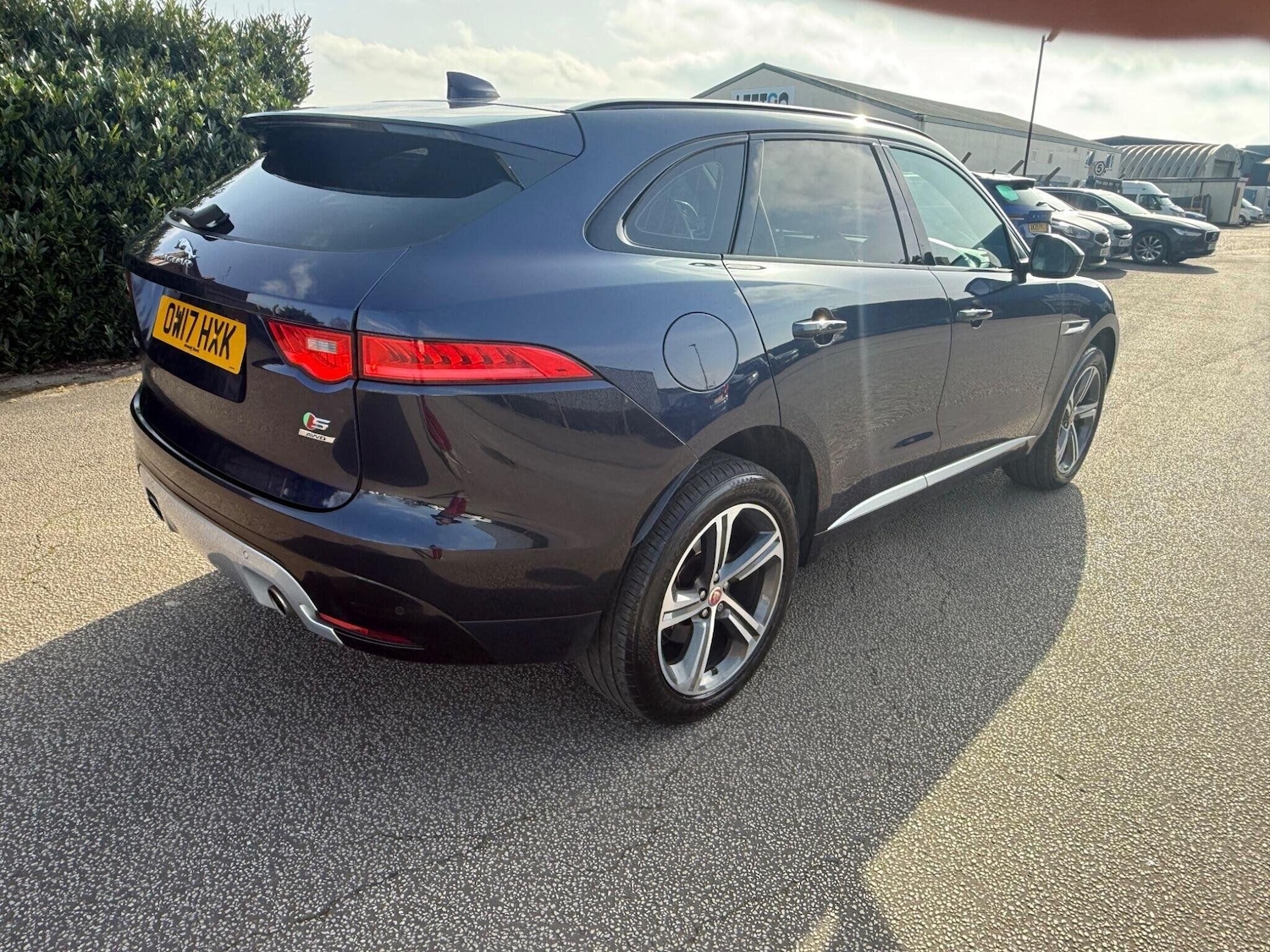 Used Jaguar F-Pace 2017 for sale - 78015980: Photo 9