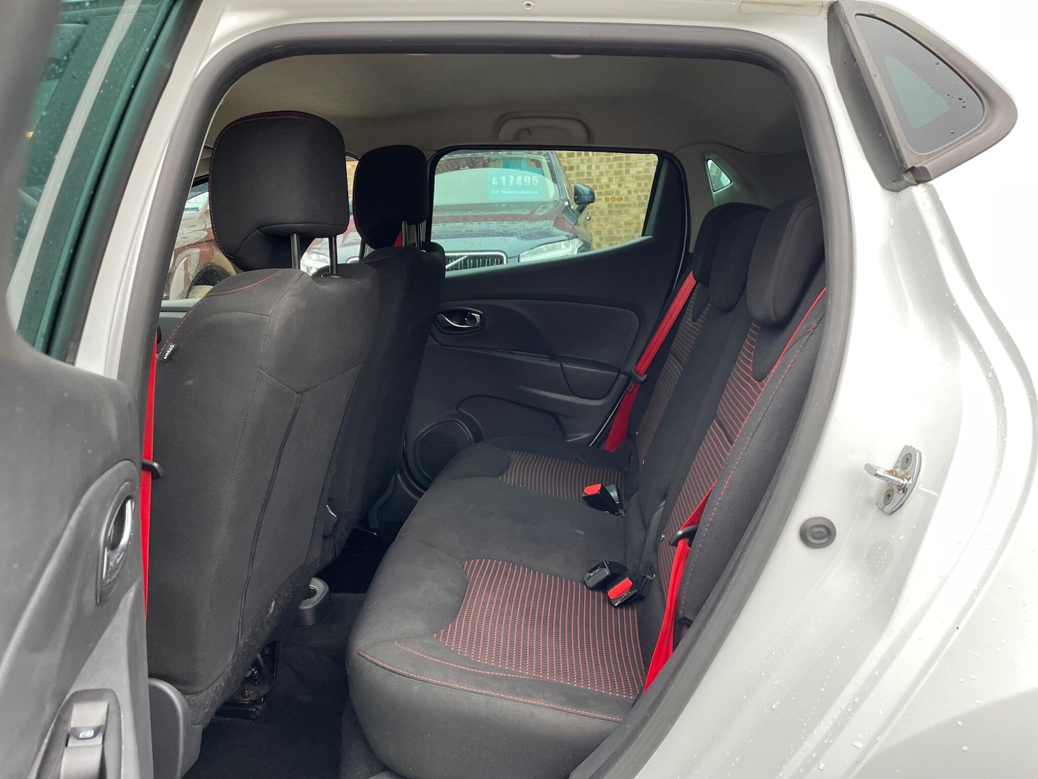 Used Renault Clio 2014 for sale - 76961839: Photo 20