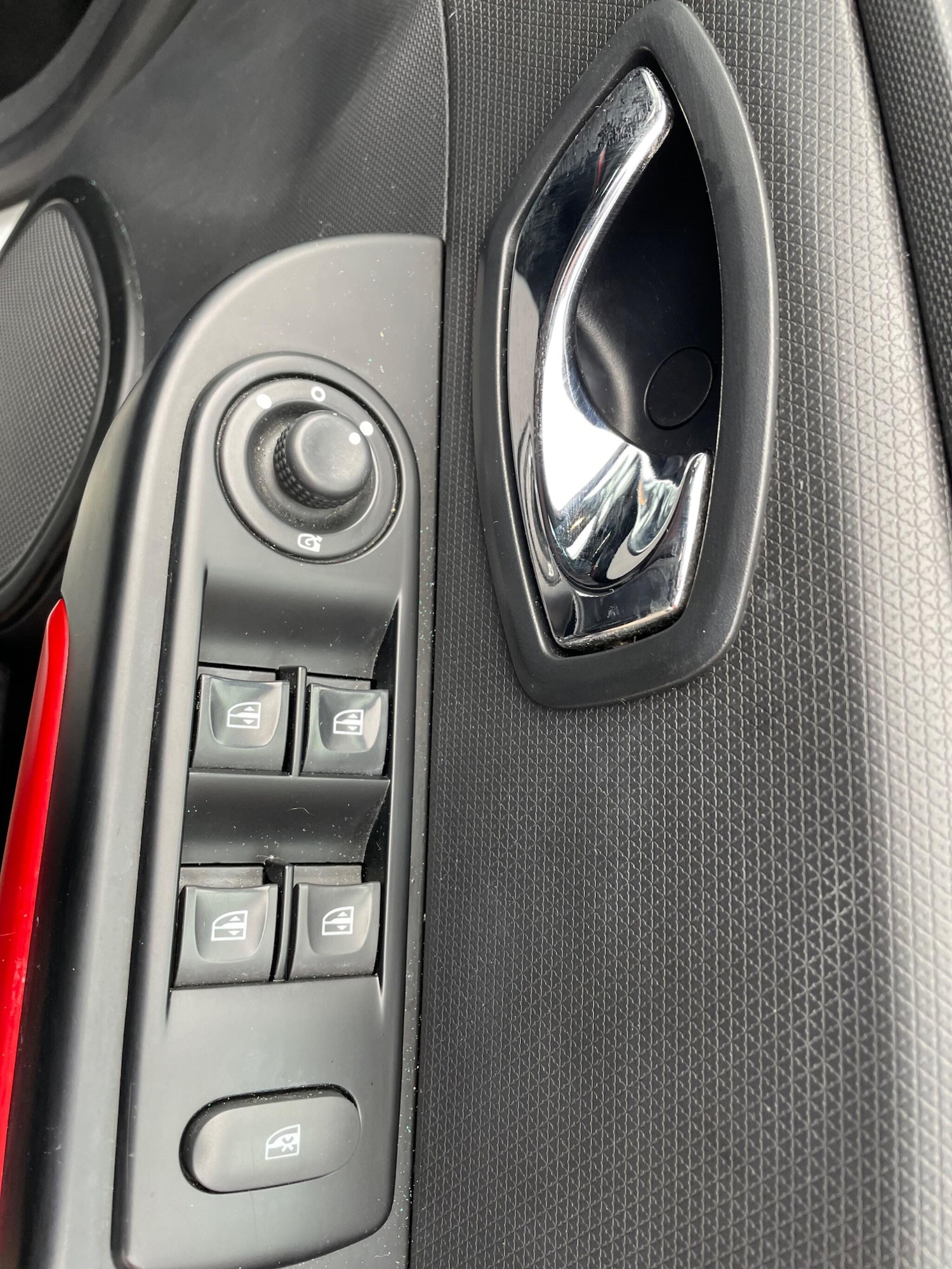 Used Renault Clio 2014 for sale - 76961839: Photo 21