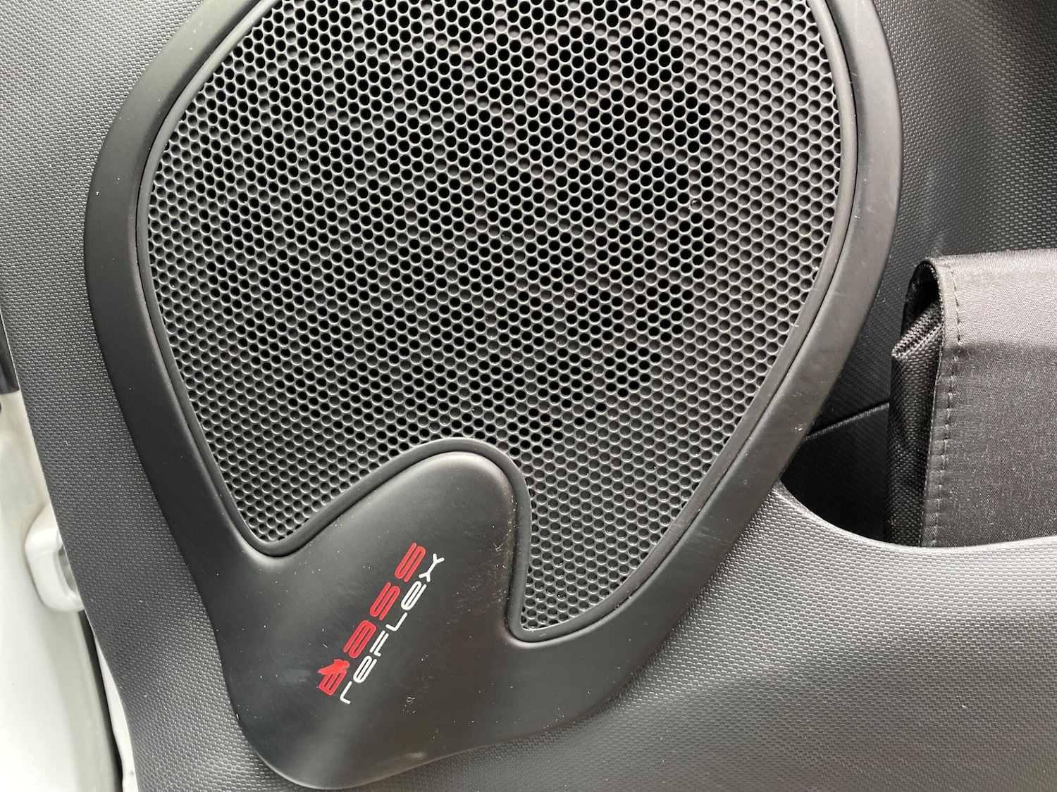 Used Renault Clio 2014 for sale - 76961839: Photo 22