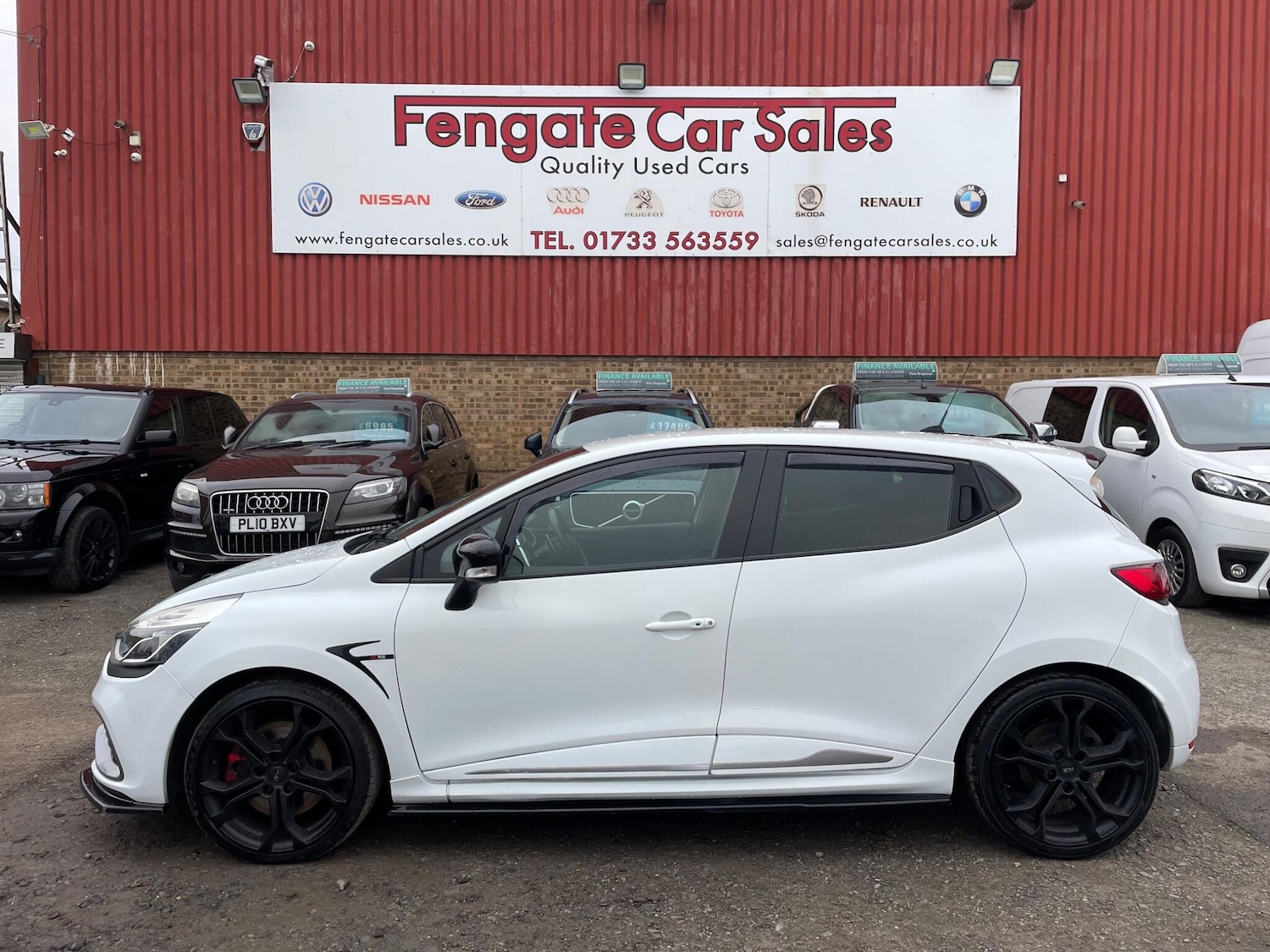 Used Renault Clio 2014 for sale - 76961839: Photo 42