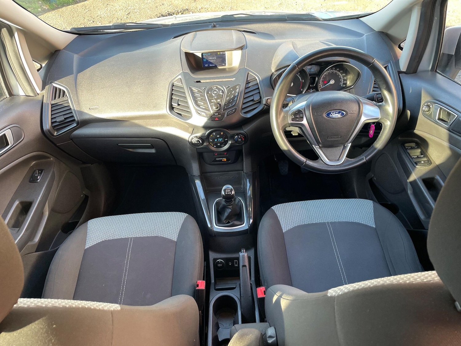 Used Ford Ecosport 2017 for sale - 76346885: Photo 3
