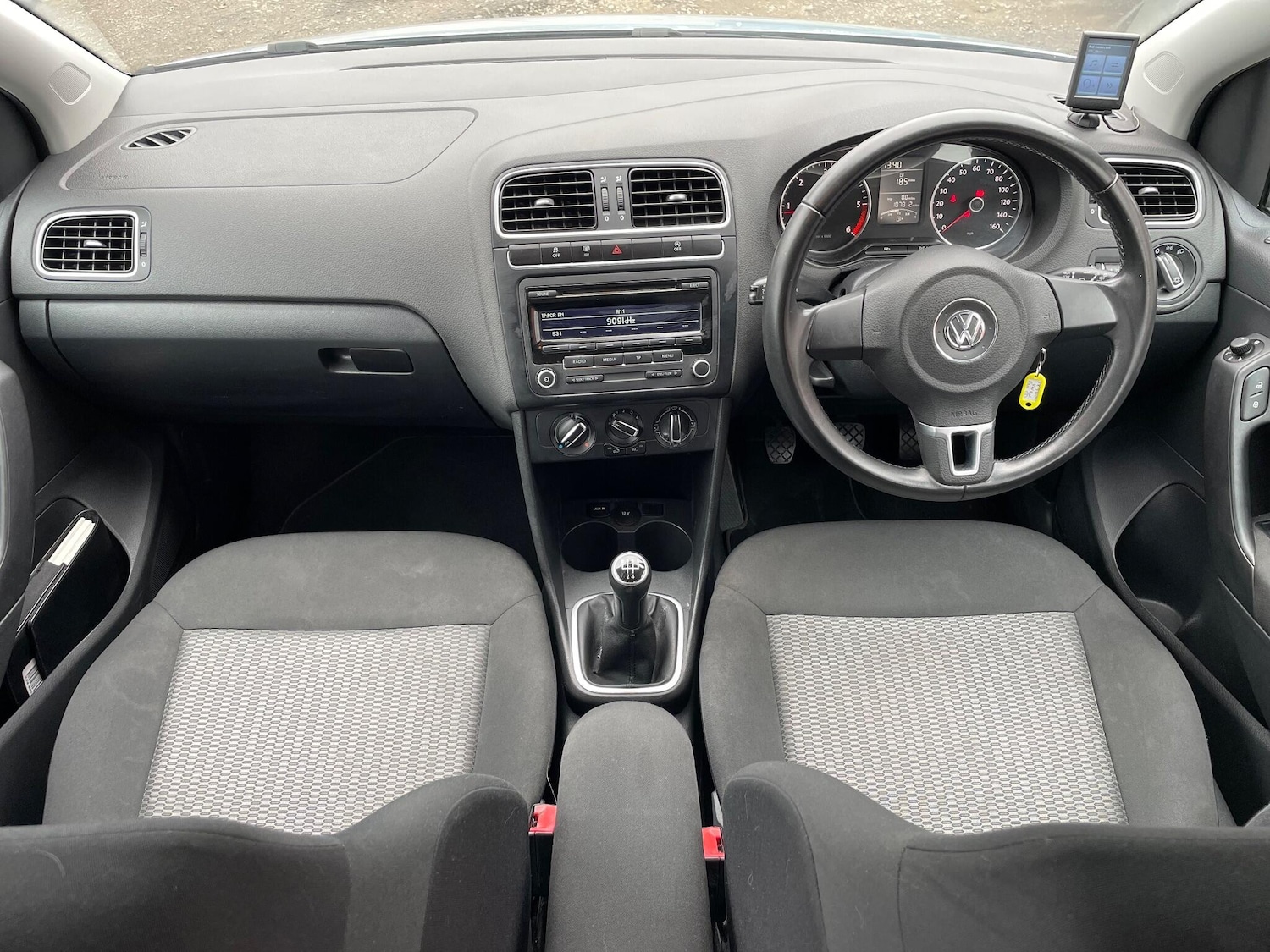 Used Volkswagen Polo 2013 for sale - 76914518: Photo 3