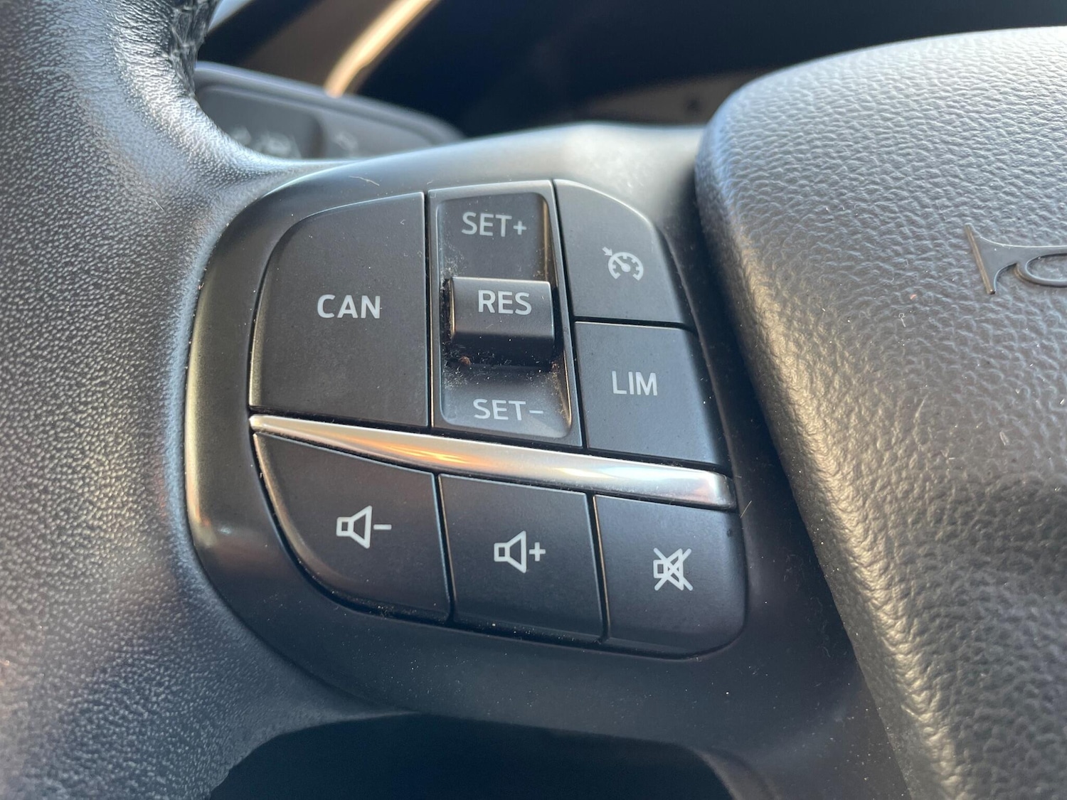 Used Ford Focus 2020 for sale - 76914537: Photo 11