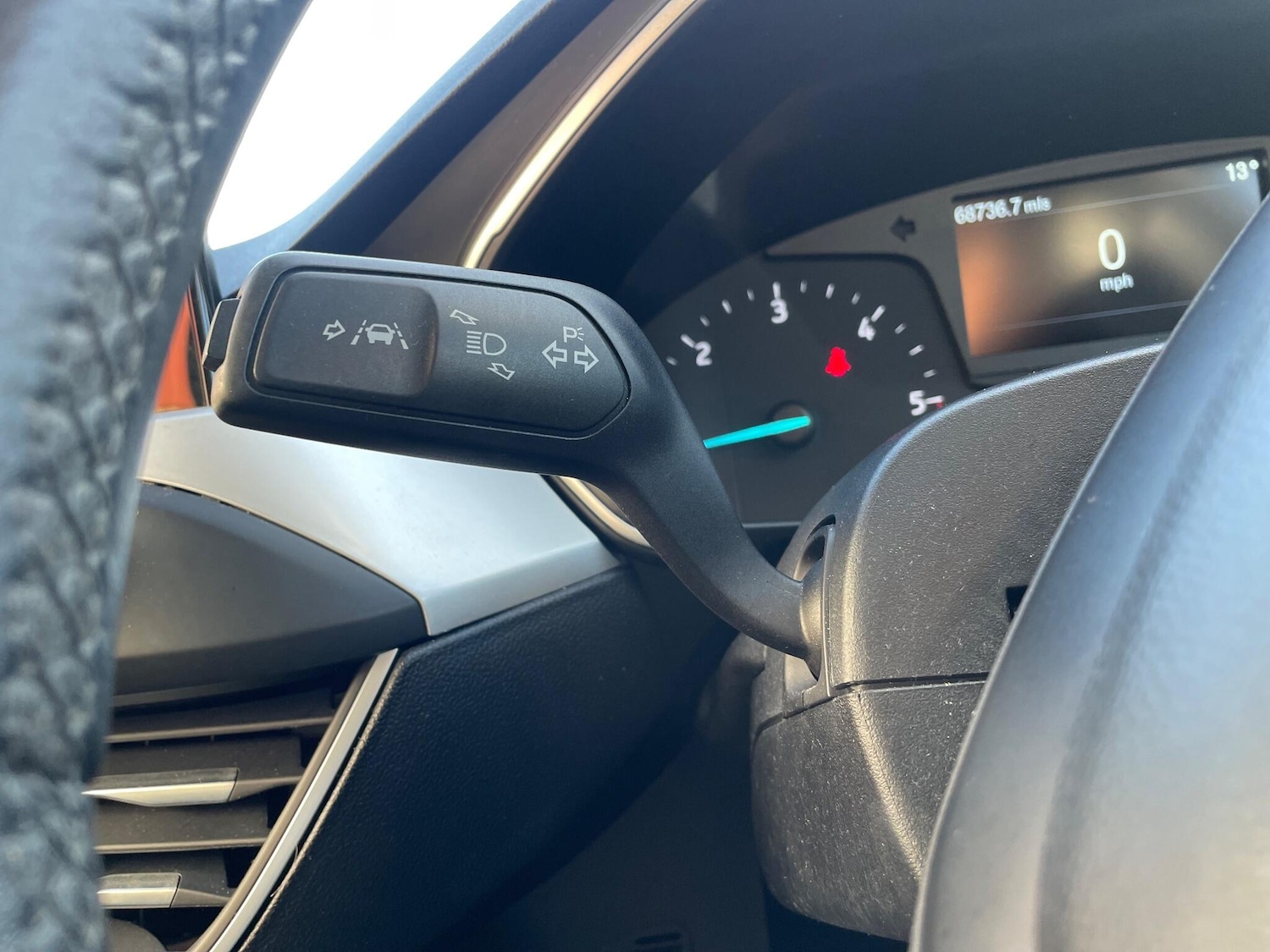 Used Ford Focus 2020 for sale - 76914537: Photo 12