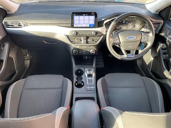 Used Ford Focus 2020 for sale - 76914537: Photo