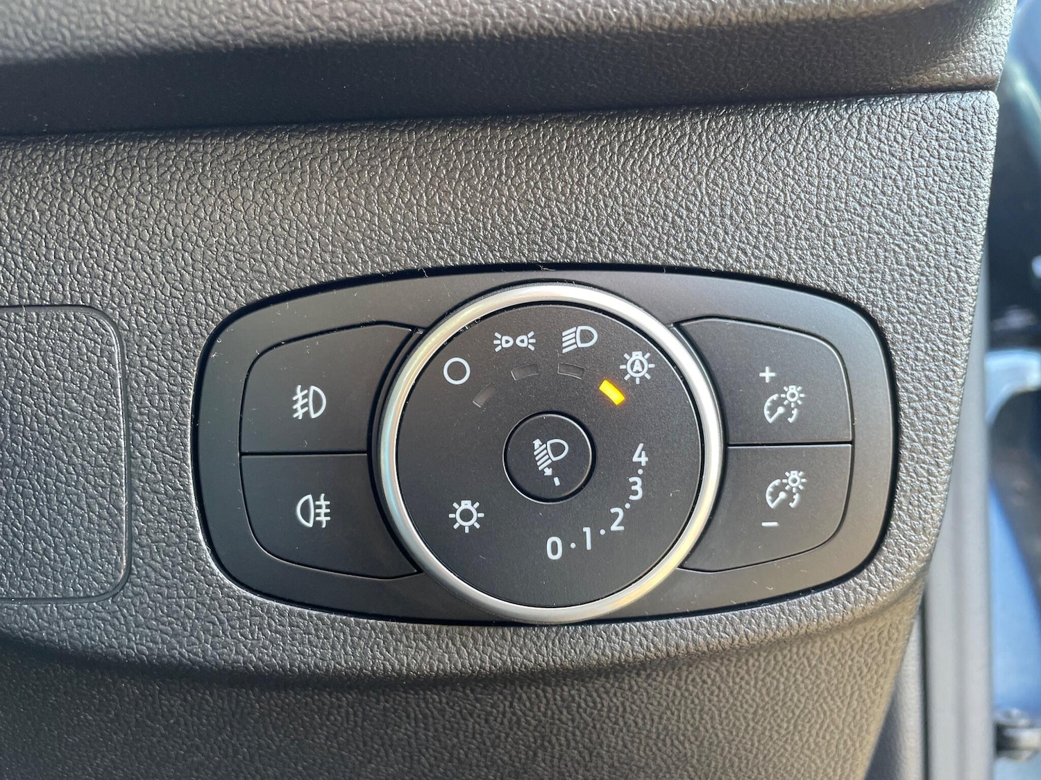 Used Ford Focus 2020 for sale - 76914537: Photo 9