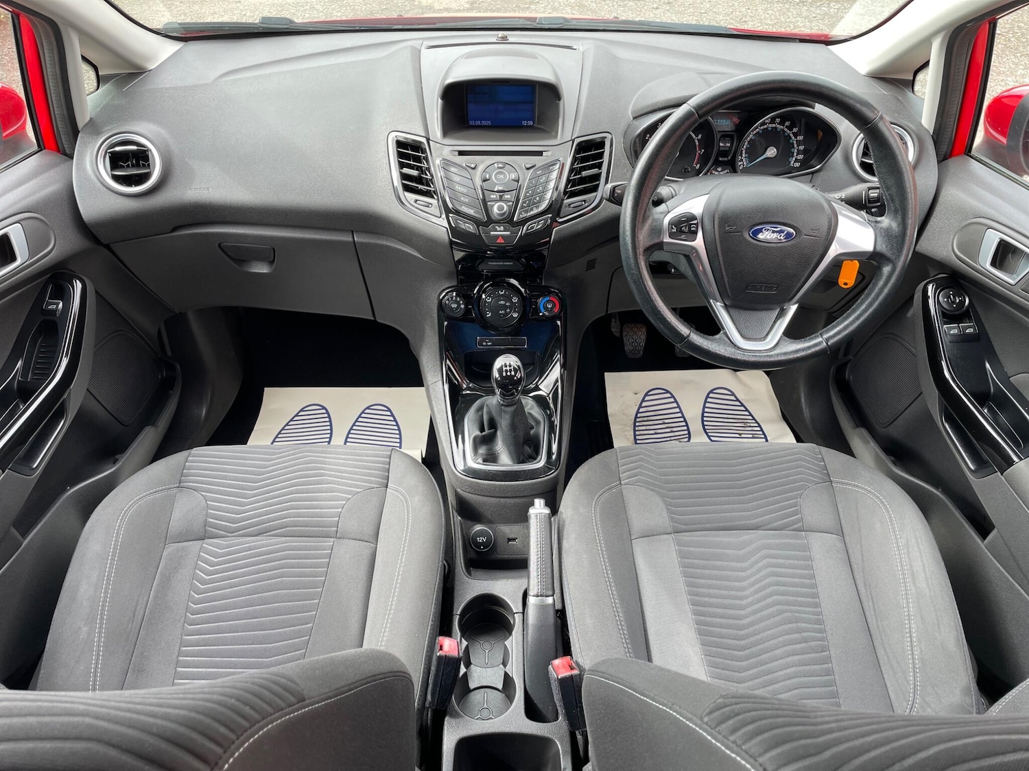 Used Ford Fiesta 2017 for sale - 76346881: Photo 3