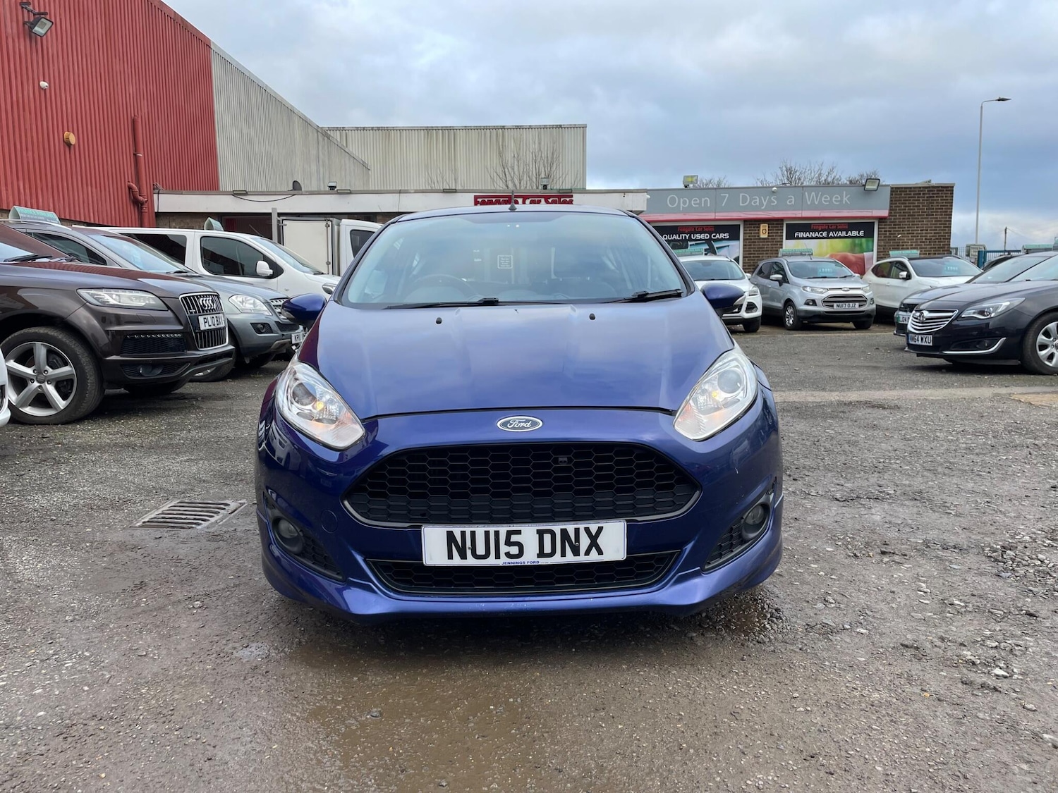 Used Ford Fiesta 2015 for sale - 77567832: Photo 6
