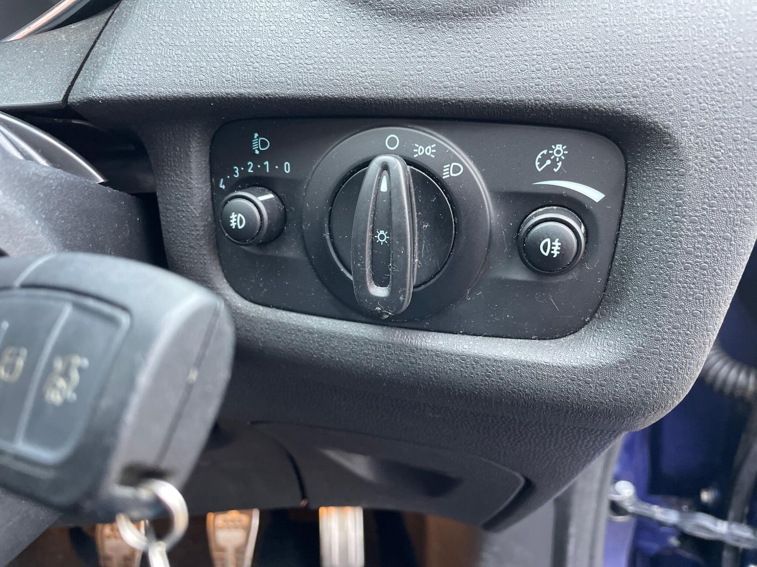 Used Ford Fiesta 2015 for sale - 77567832: Photo 9