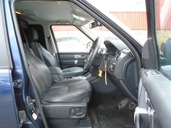 Used Land Rover Discovery 2016 for sale - 76914464: Photo