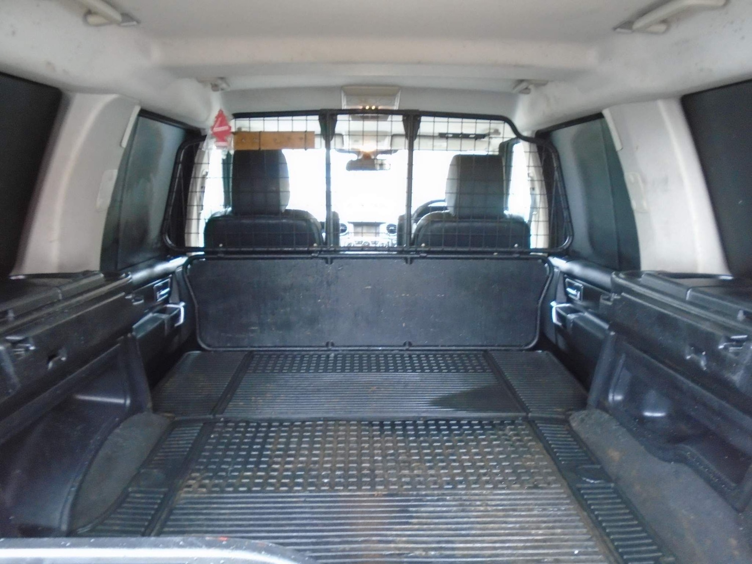 Used Land Rover Discovery 2016 for sale - 76914464: Photo 8