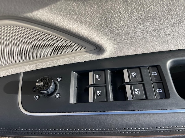 Used Audi A8 for sale - 76010846: Photo 30