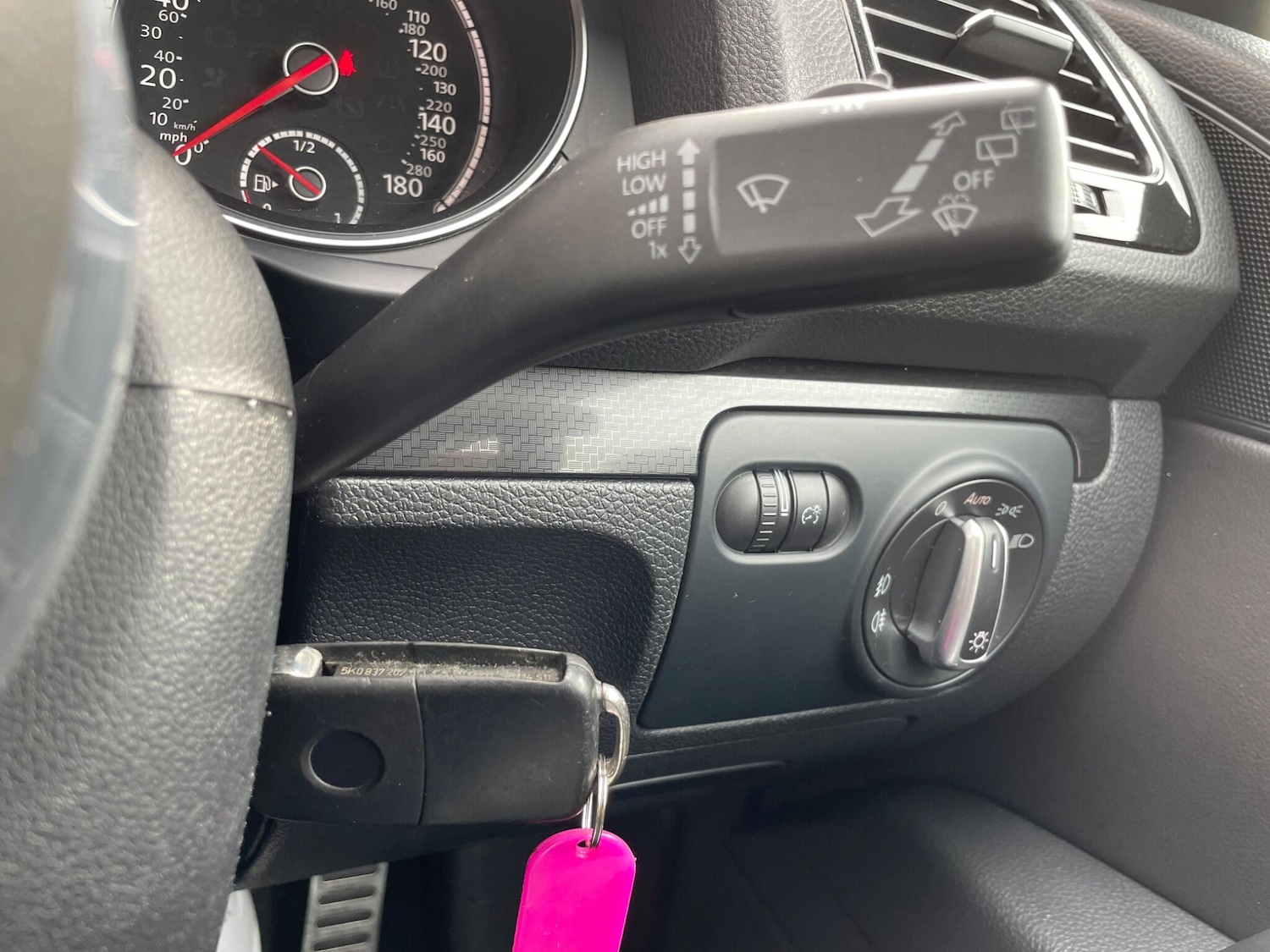 Used Volkswagen Scirocco 2015 for sale - 76914499: Photo 15