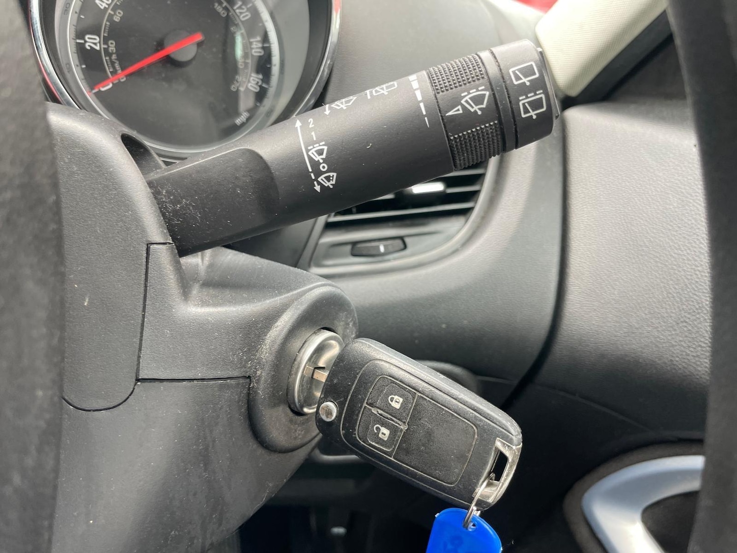 Used Vauxhall Zafira 2015 for sale - 76914482: Photo 17