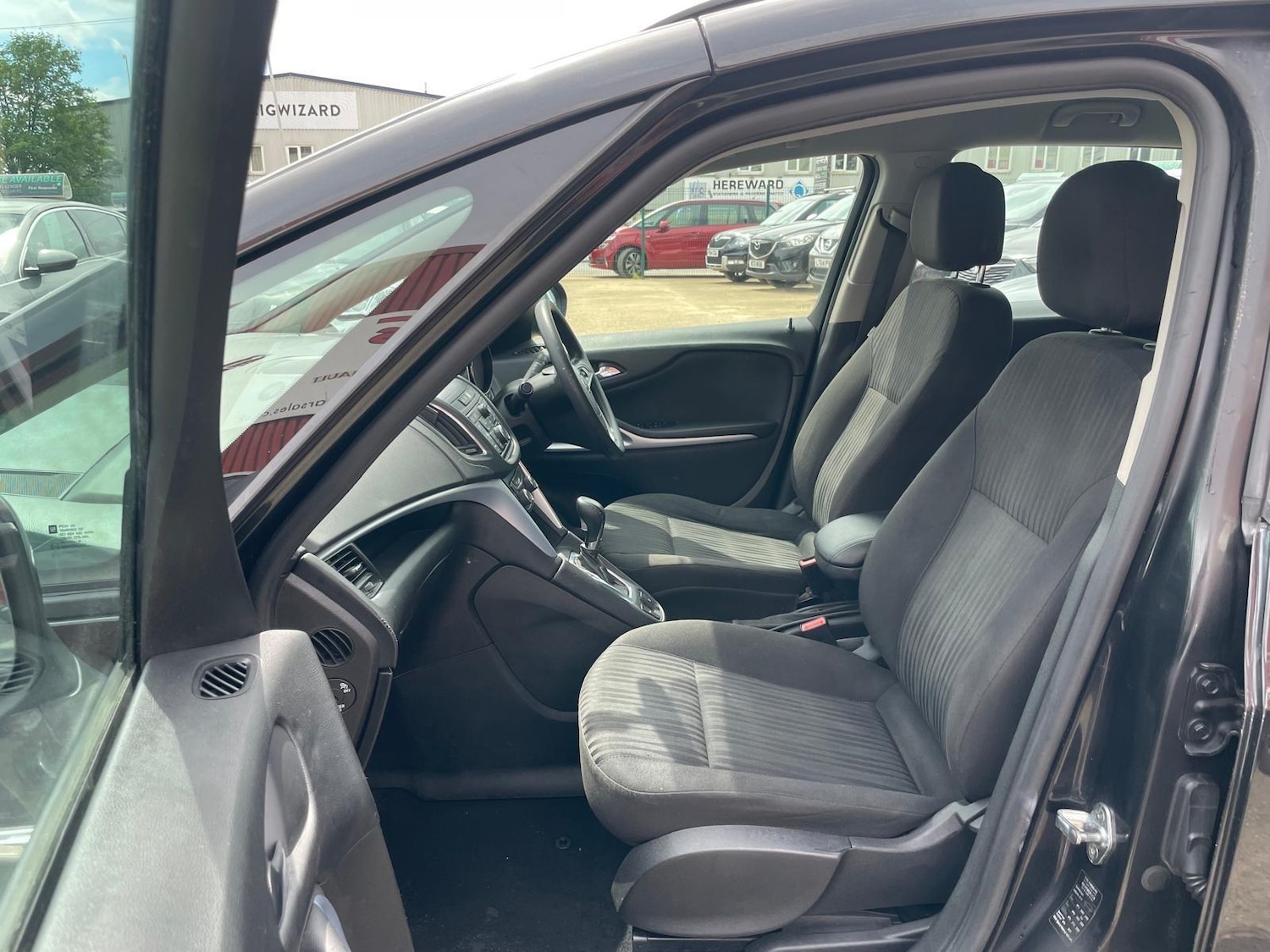 Used Vauxhall Zafira 2015 for sale - 76914482: Photo 23