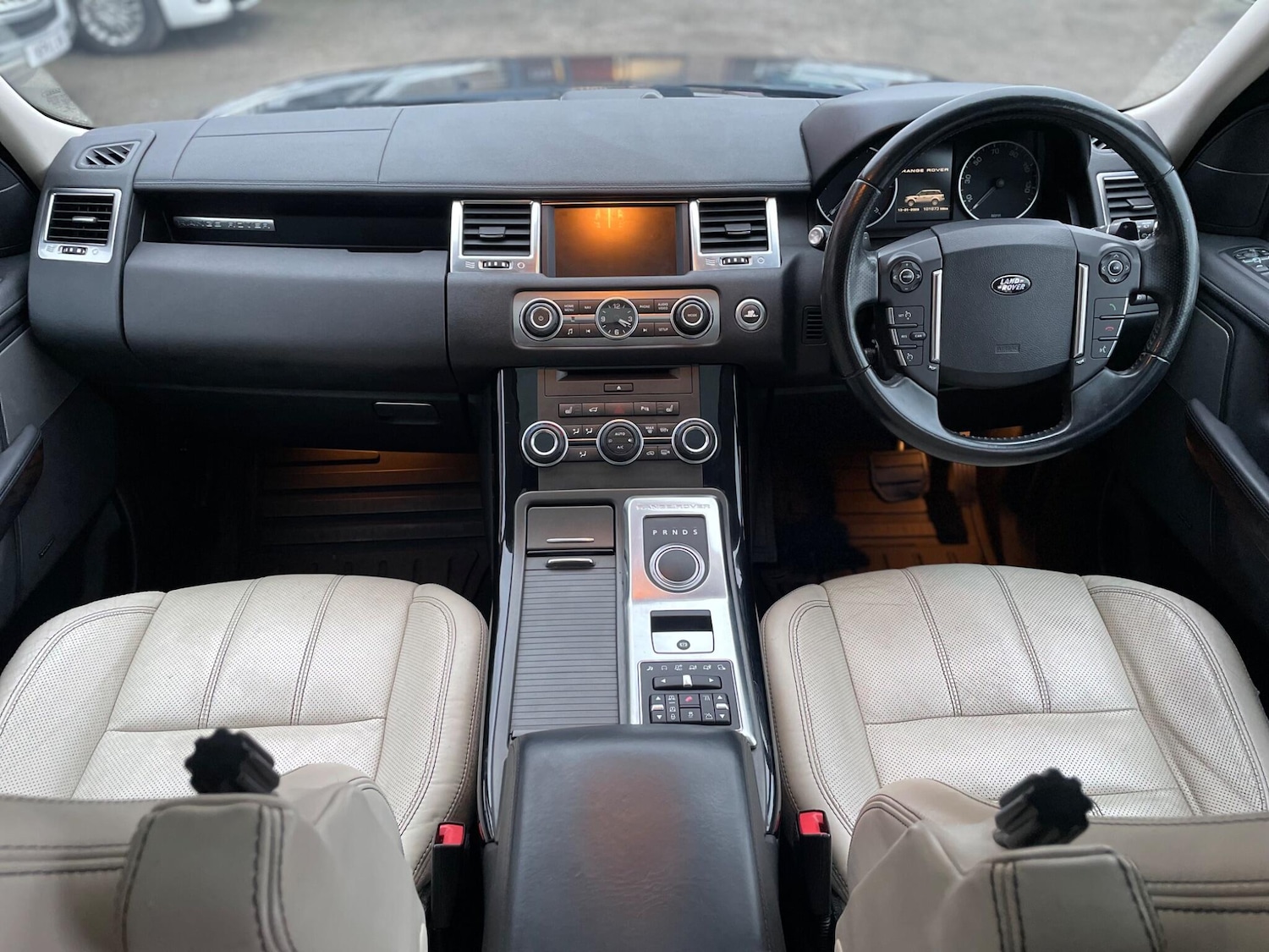 Used Land Rover Range Rover Sport 2012 for sale - 77567833: Photo 2