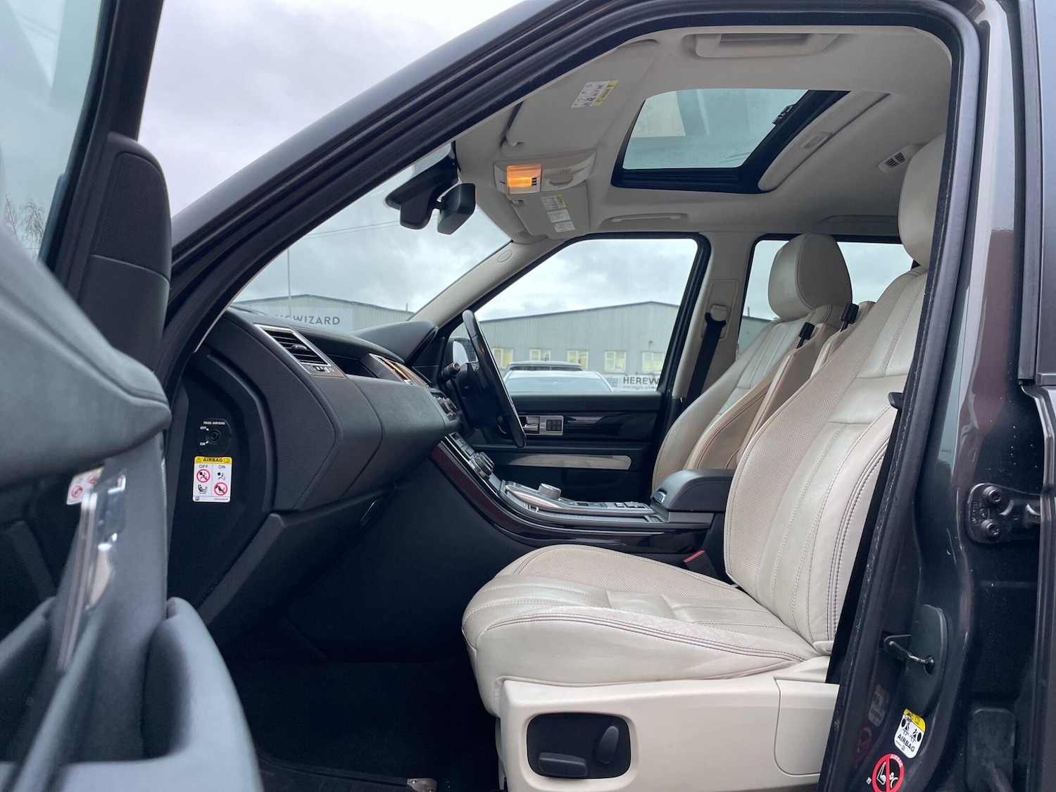 Used Land Rover Range Rover Sport 2012 for sale - 77567833: Photo 22