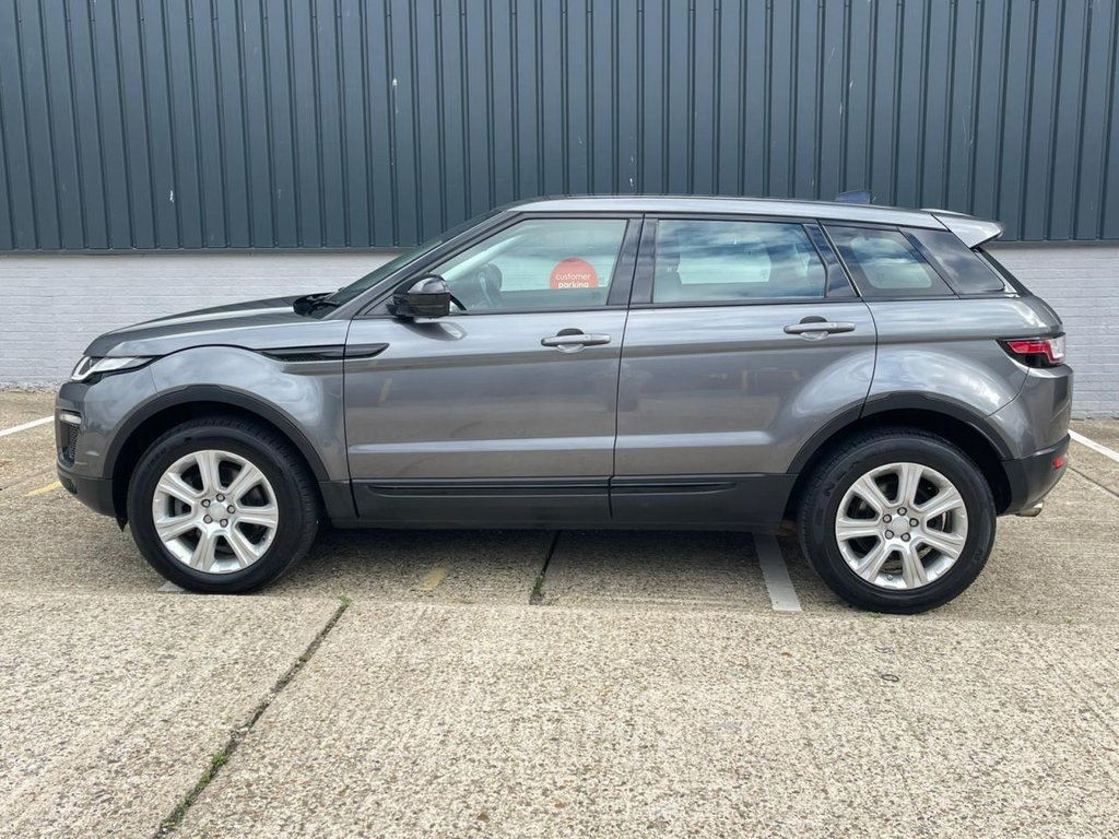 Used Land Rover Range Rover Evoque 2017 for sale - 76376283: Photo 38