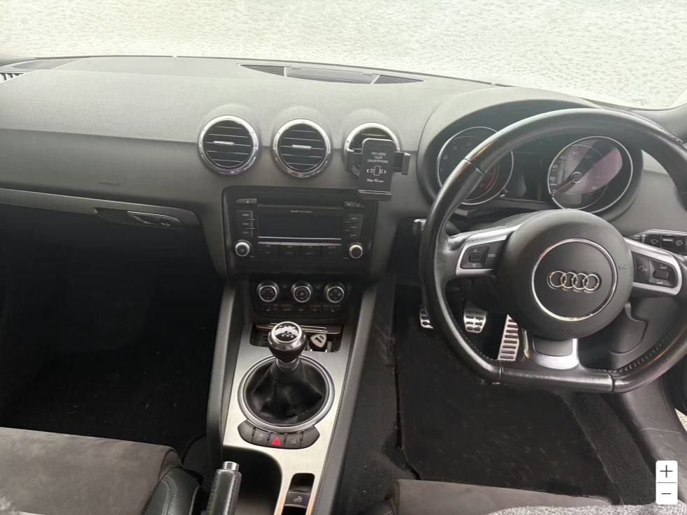 Used Audi TT 2011 for sale - 77212906: Photo 12